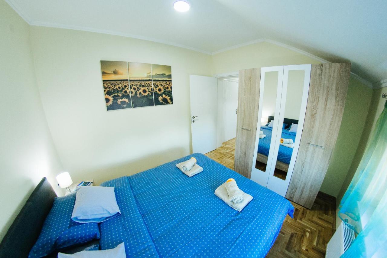 Sunflower Sombor Exterior photo